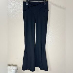 Fabletics PureLuxe high-Waisted Crossover Flare. Sz- small Excellent condition